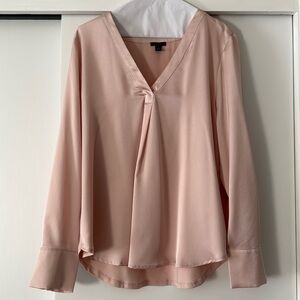 Ann Taylor Silk feel blouse in blush pink